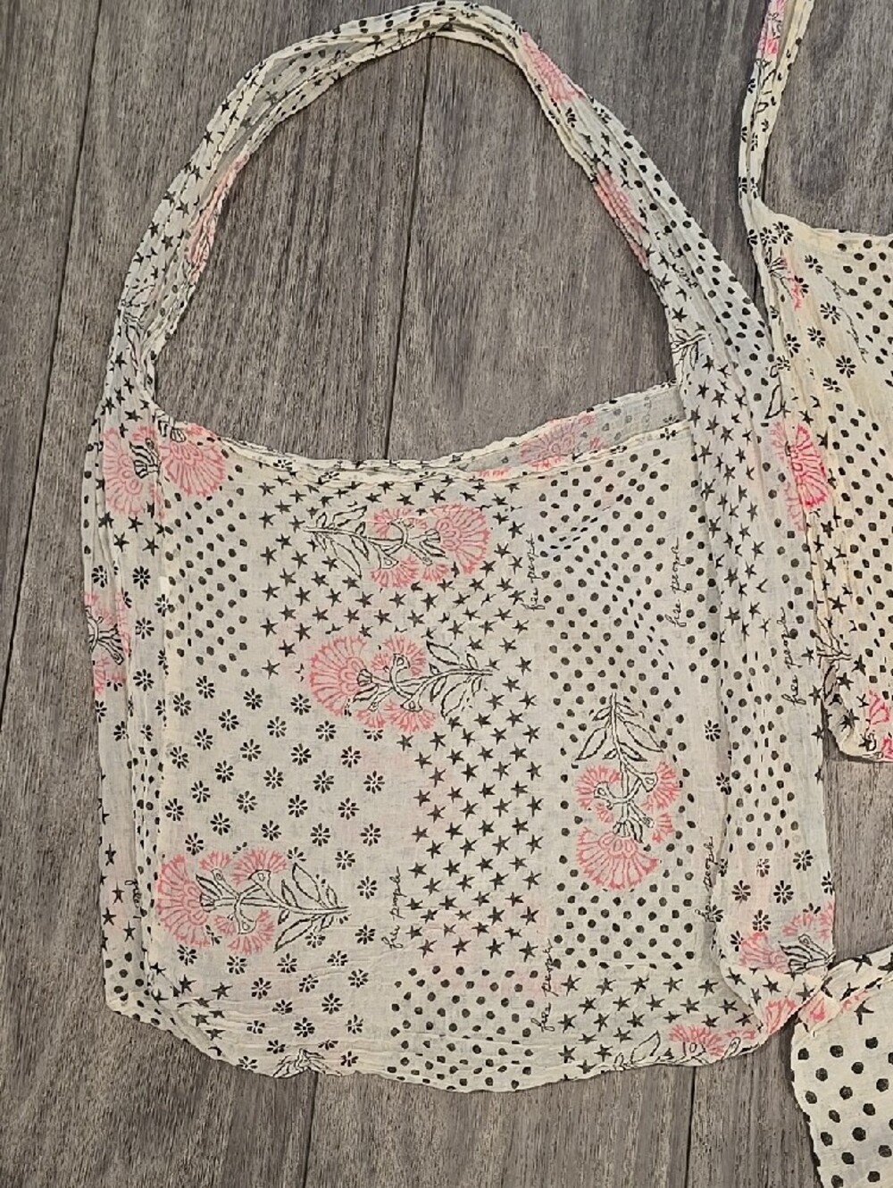 Free People Floral Patchwork Cream and Pink Shear 3 Set Boho Style bags. - Picture 4 of 14